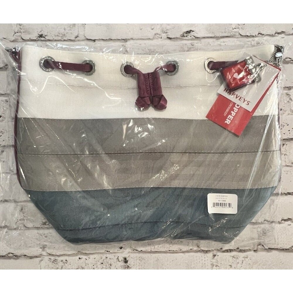 Harvey's Seatbelt bags Harveys on Ice park hopper New in Package